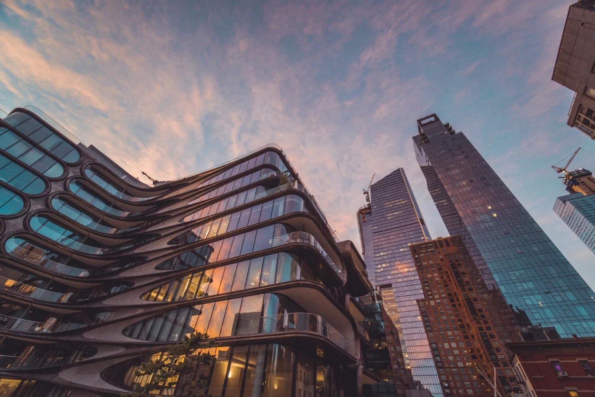 Naturalne kosmetyki DIY: 10 prostych przepisów na peelingi, maseczki i kremy z 5 składników dla każdego typu skóry