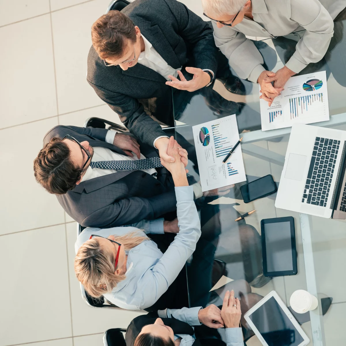 Klimatyzacja w Pruszkowie: jak wybrać system, ile kosztuje montaż i serwis lokalny – przewodnik dla mieszkańców