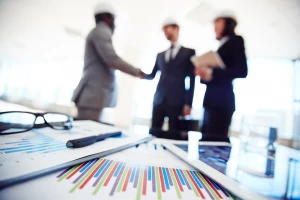 5-minutowy plan oszczędzania: „automatyczne koperty” w aplikacji — jak ustawić podział wypłat, ograniczyć impulsy i mieć kontrolę bez wyrzeczeń